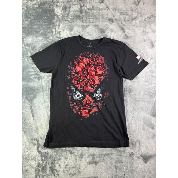 Y2K Marvel Spider-Man Pixel Face Graphic T-Shirt Men’s‎ Medium Universal Studios - Picture 1 of 8